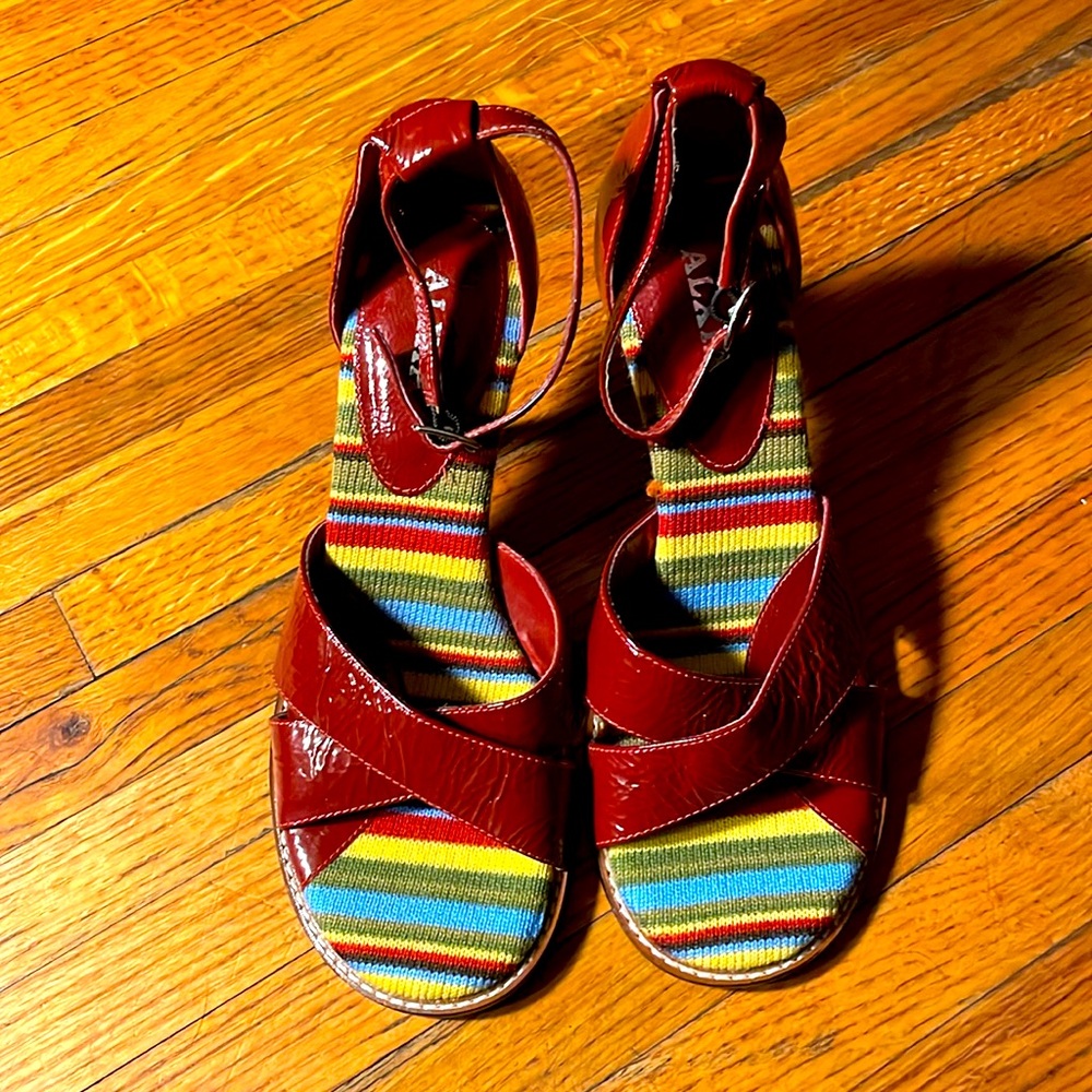 Alxia sandals red patent leather with unique striped soles and ankle straps
